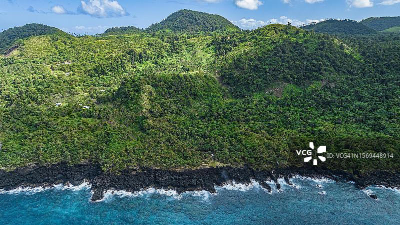 斐济塔韦乌尼岛南太平洋火山海岸航拍图片素材