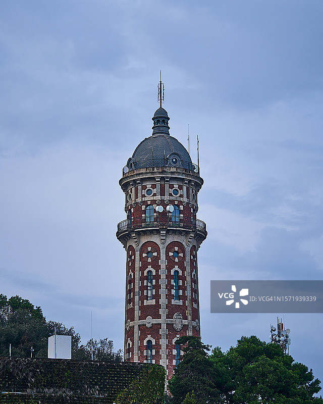 蒂比达博水塔图片素材