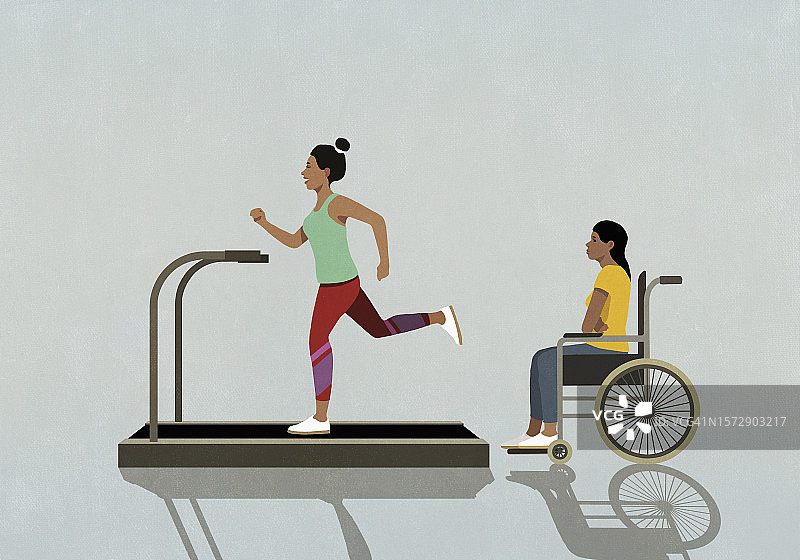 坐在轮椅上的女人看着在跑步机上跑步的女人图片素材