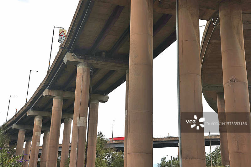 意大利面路口图片素材