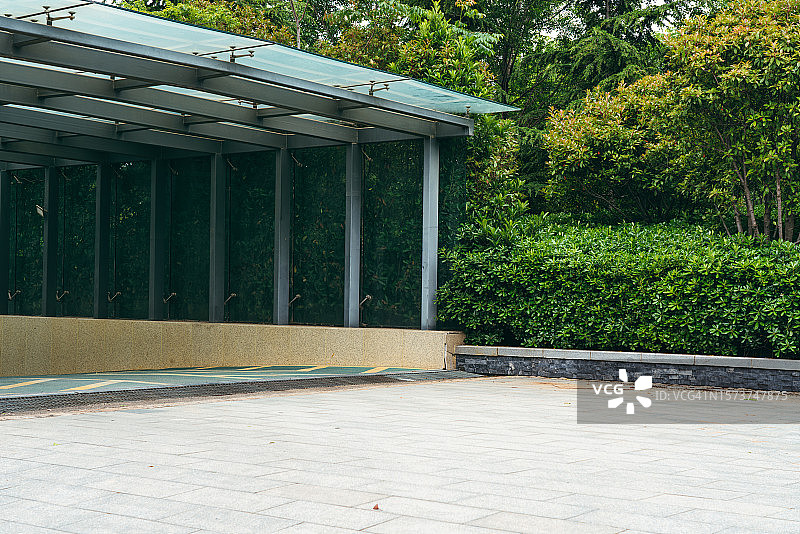 地下停车场出入口图片素材