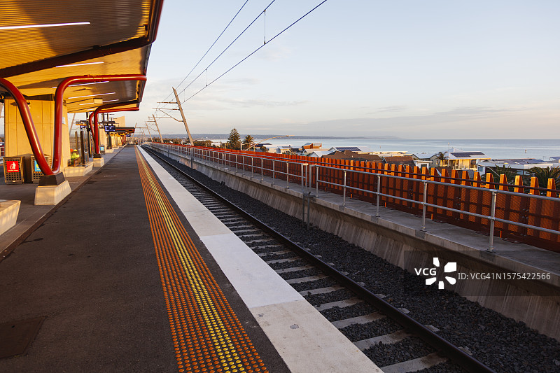 墨尔本新建的“空中铁路”火车站一景图片素材