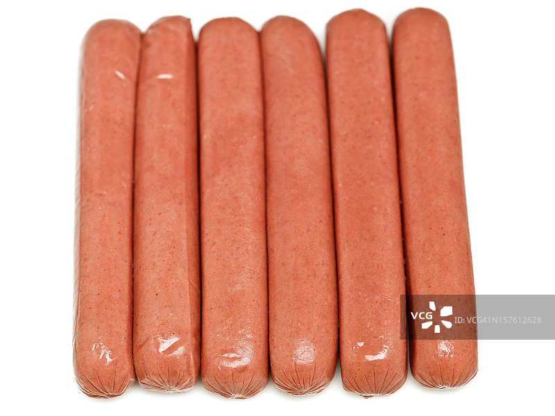 白色背景下的生热狗图片素材