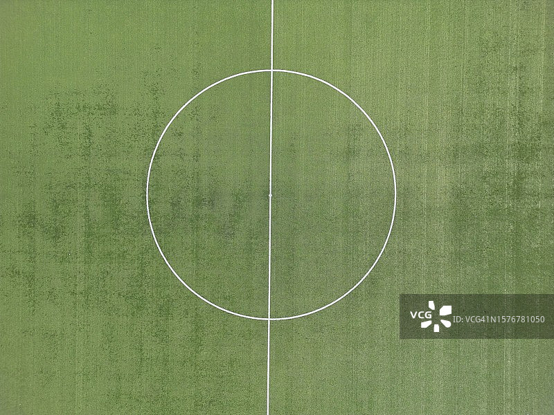 航拍足球场图片素材