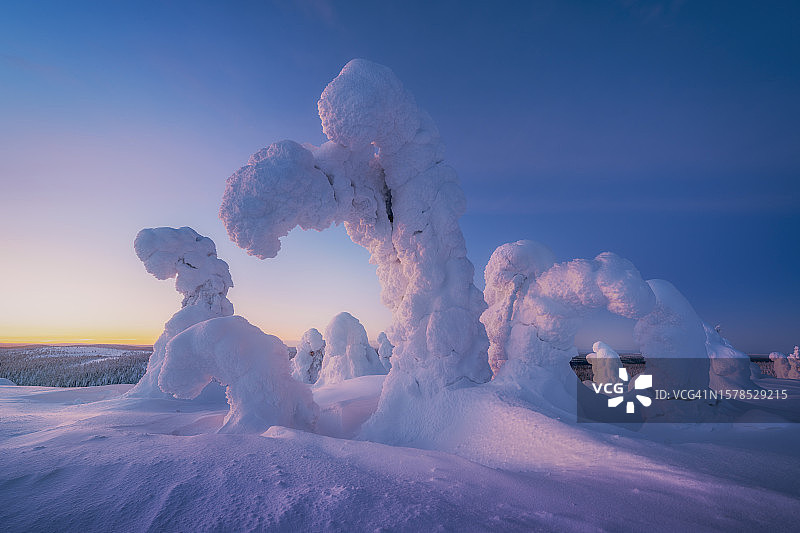 芬兰拉普兰的冰雕图片素材