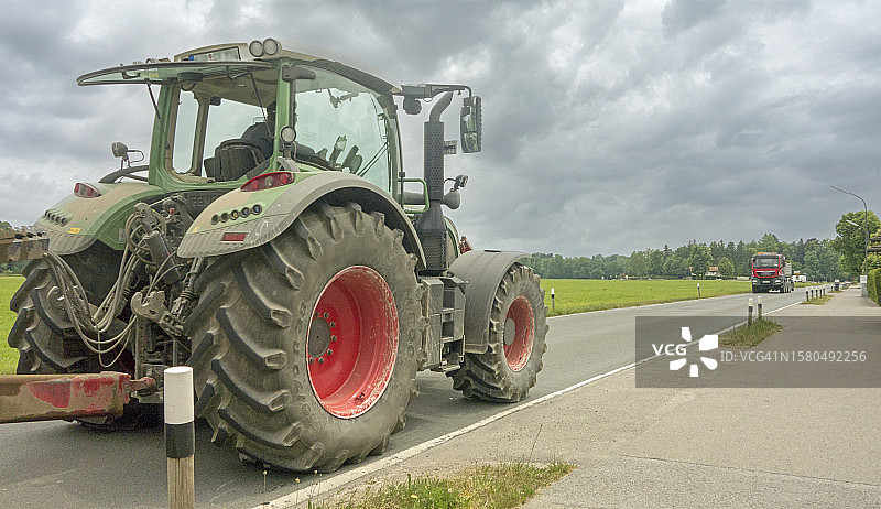 拖拉机——农业车辆图片素材