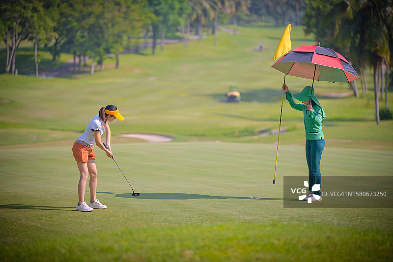 高尔夫球图片素材