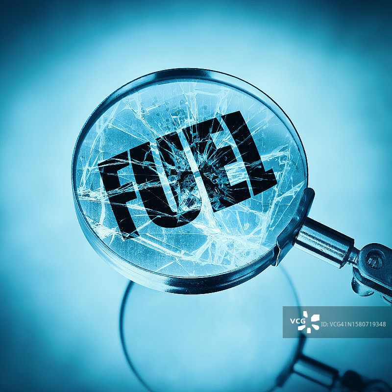 打破燃料危机图片素材
