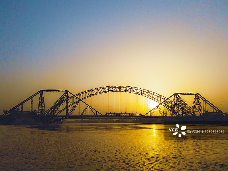 苏库尔印度河日落图片素材