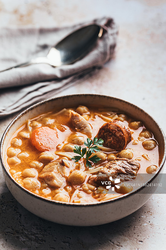 马德里肉汤，西班牙特色菜图片素材