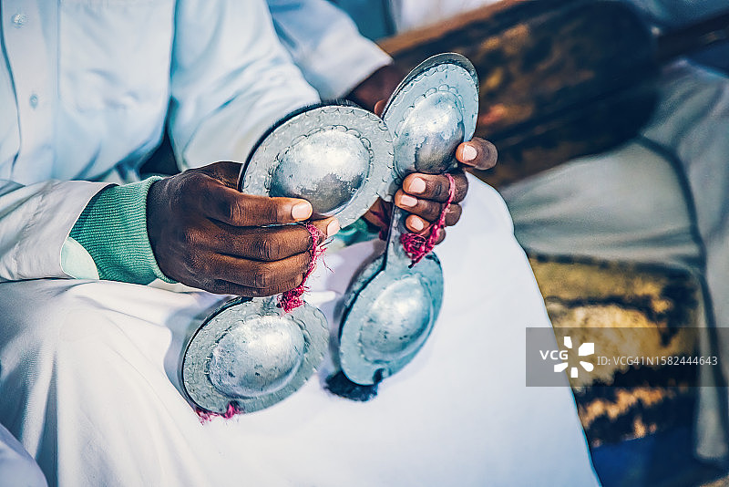 摩洛哥乐队音乐家演奏克拉克布图片素材