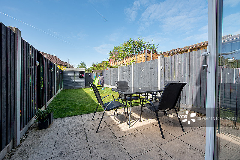 房产花园外观图片素材