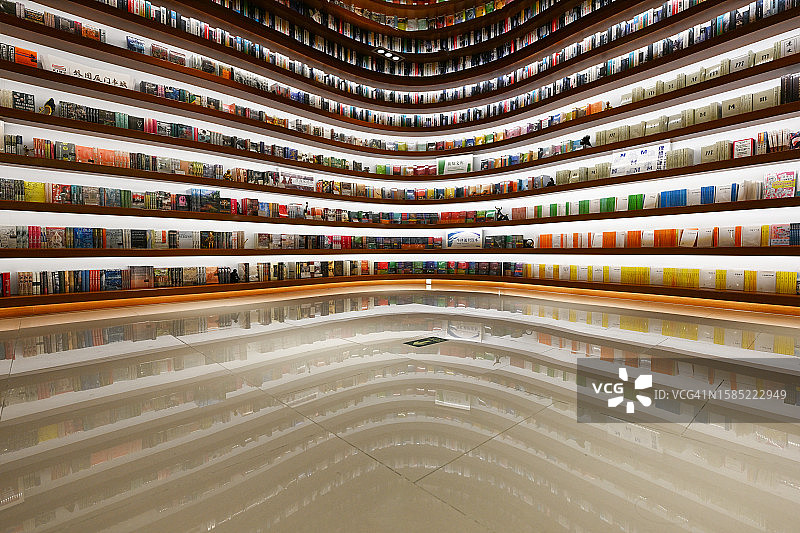 弧形书架图片素材