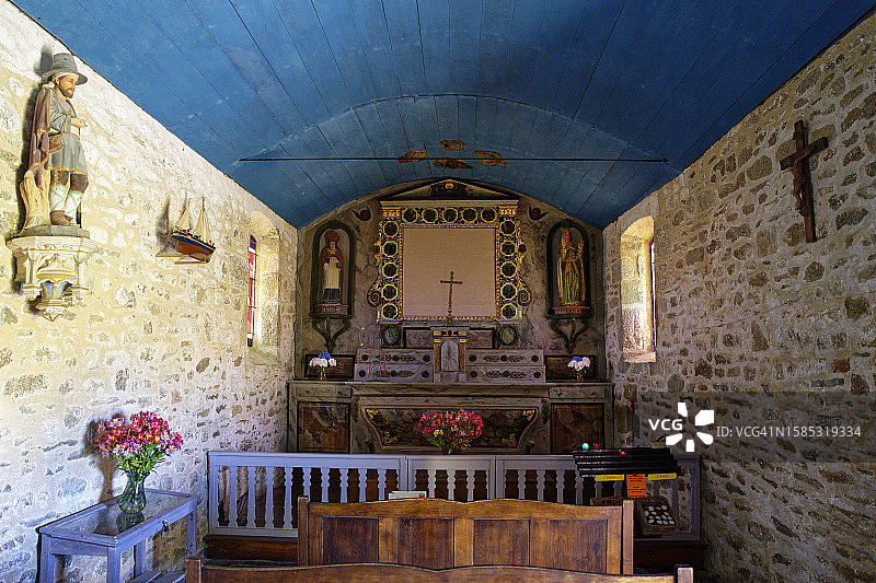 圣桑松小教堂的朴素内饰图片素材