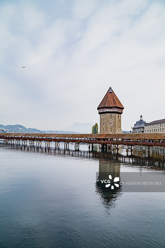 教堂桥图片素材