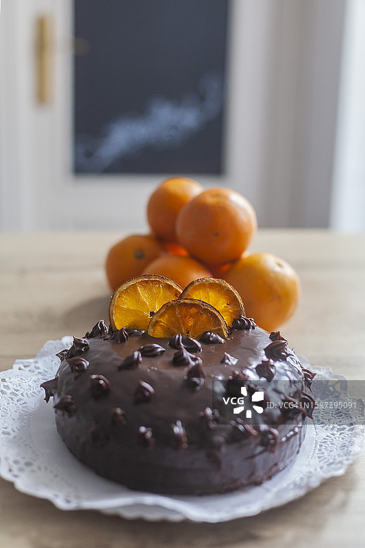巧克力橙子蛋糕图片素材