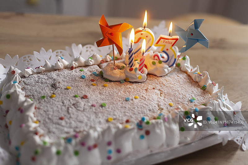 自制23岁生日蛋糕图片素材