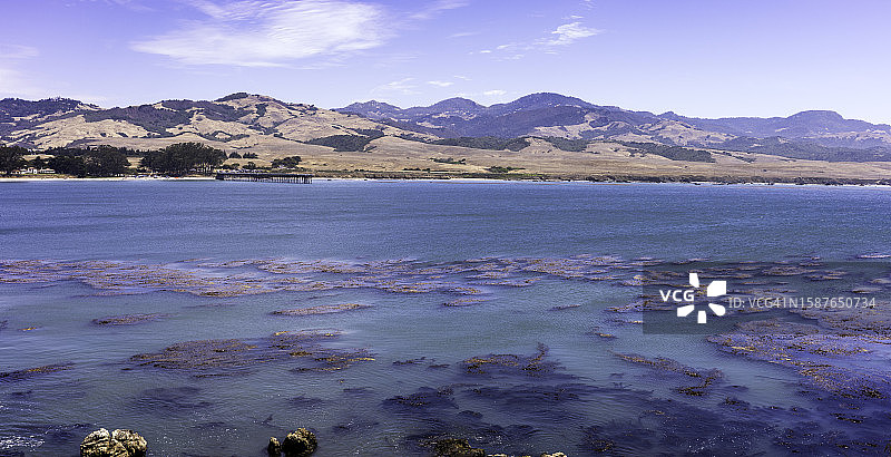 加利福尼亚圣西蒙湖光山色风光图片素材