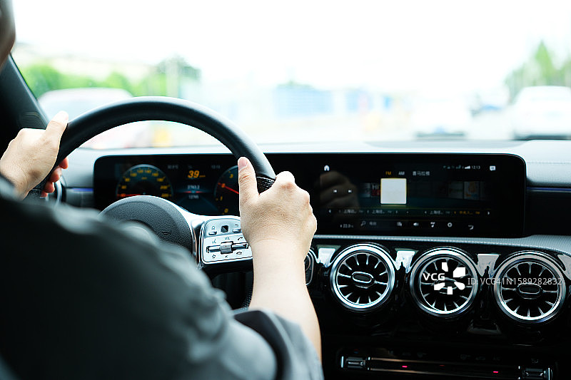 开车的人图片素材