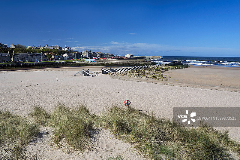 英国苏格兰高地行政区默里湾洛西茅斯海滩图片素材