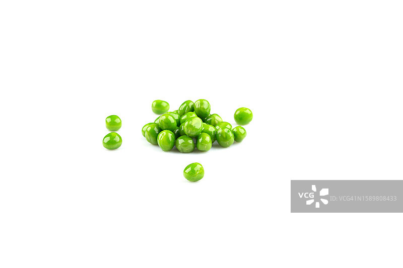 一堆潮湿的绿色豌豆图片素材