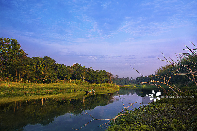 印度西孟加拉邦希布尼巴什湖泊风光图片素材
