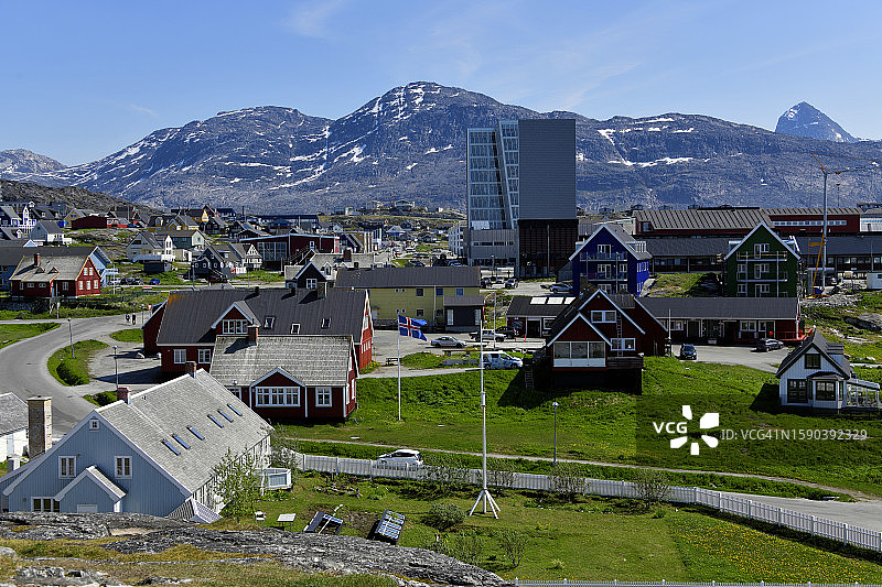 格陵兰努克市中心和群山图片素材