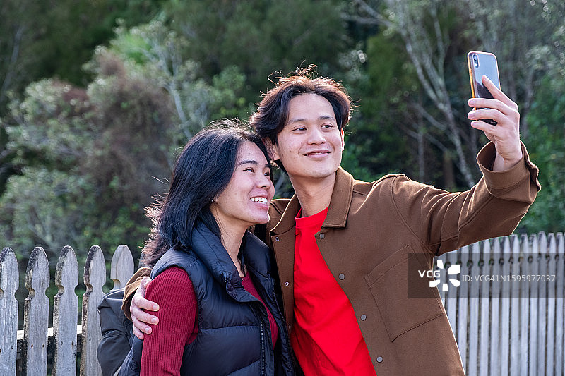 户外自拍图片素材