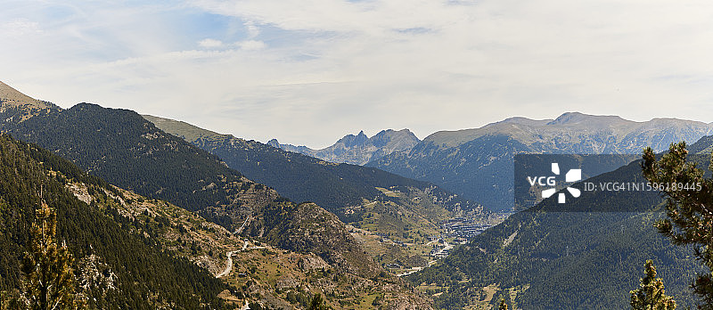 比利牛斯山脉风光图片素材