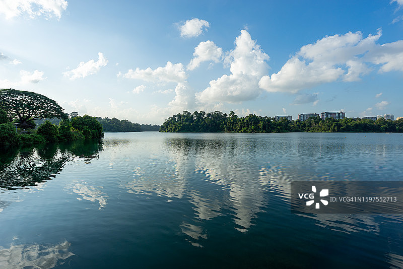 麦里芝蓄水池景观图片素材