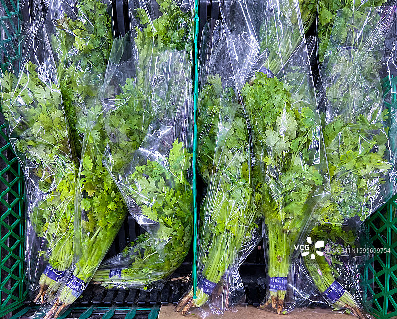 卡马达市场的香菜图片素材
