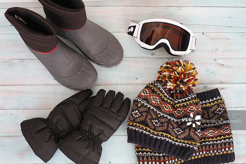 雪地配件扁平风图片素材