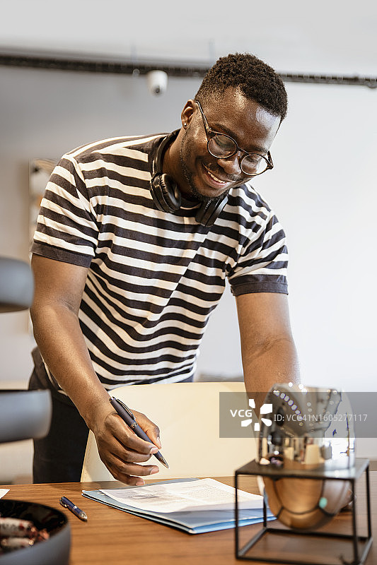 填写表单列表图片素材