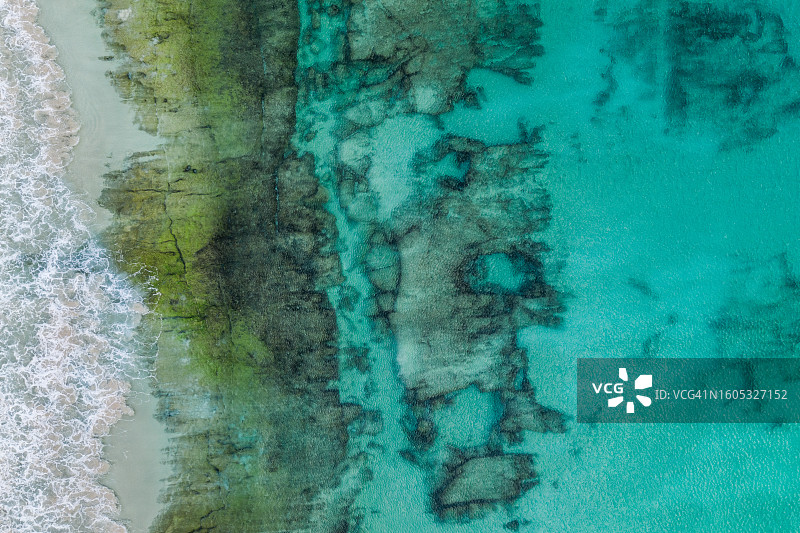 无人机拍摄的澳大利亚西澳大利亚州珀斯Swanbourne海滩海景图片素材