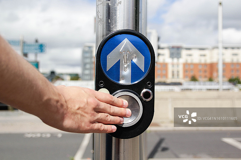 过马路图片素材