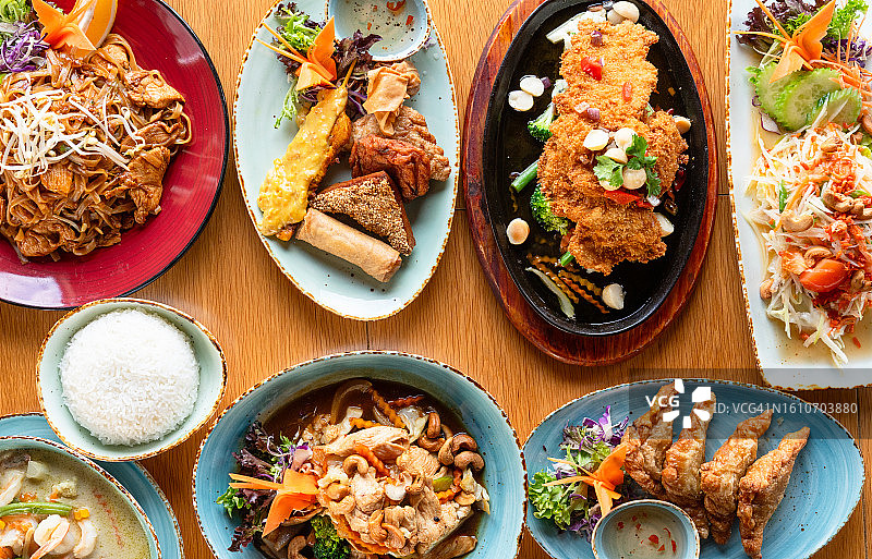 亚洲融合美食餐桌图片素材