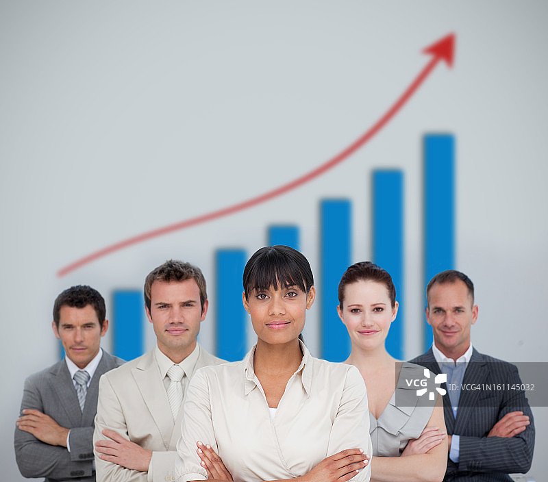 商务团队带着图表示例微笑图片素材