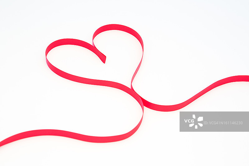 心形粉色丝带图片素材