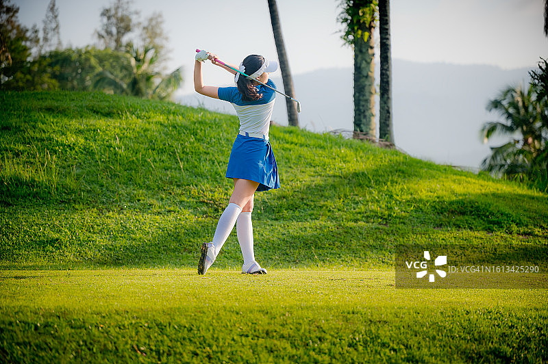 高尔夫球图片素材