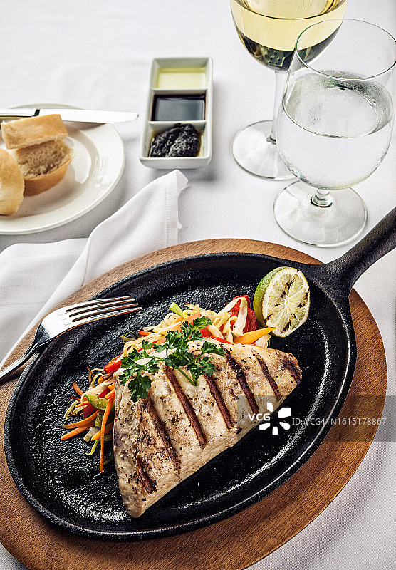 烤鸡胸肉图片素材