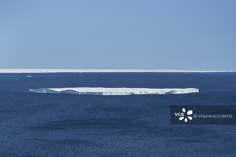 纽芬兰 tabular 冰山图片素材