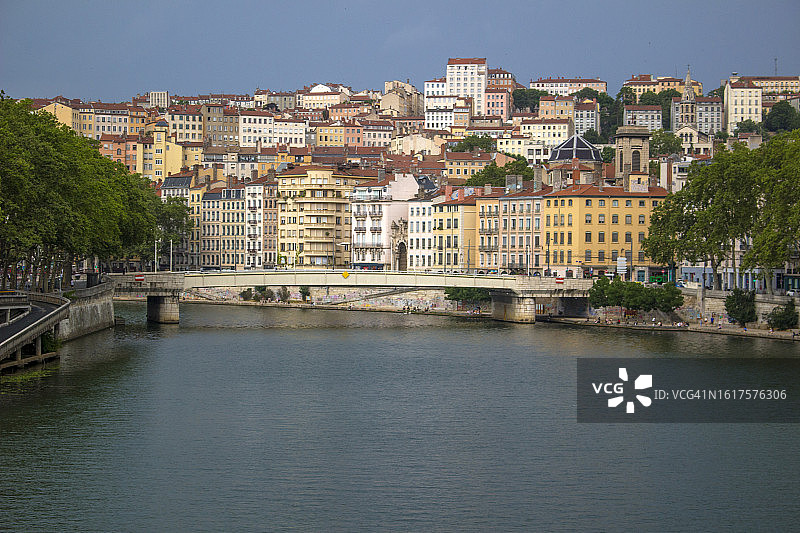 法国里昂索恩河和弗耶桥图片素材
