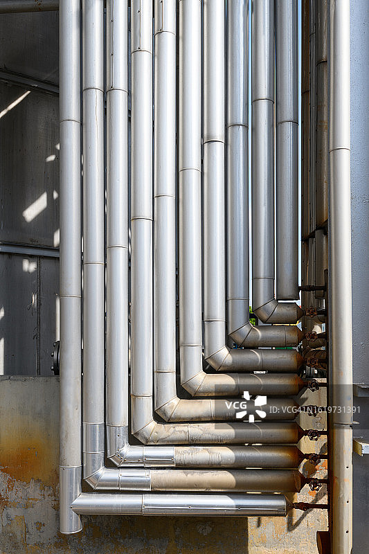 墙边的管道图片素材