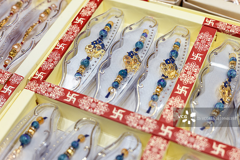 待售的 रक्षाबंधन 拉基手镯图片素材