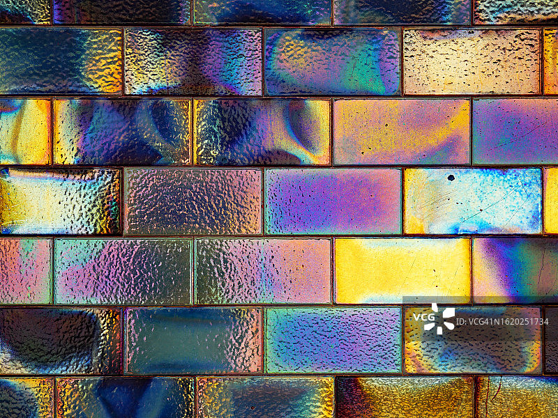 葡萄牙里斯本墙壁上色彩鲜艳的彩色瓷砖特写图片素材