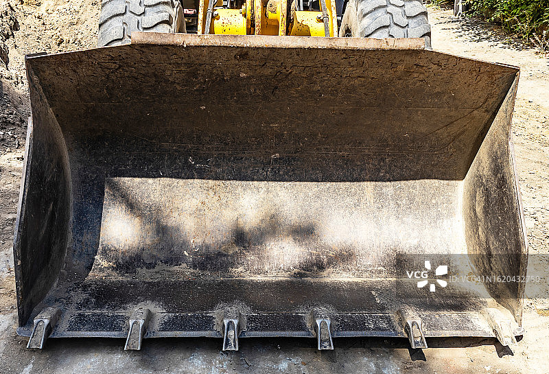 挖掘机的大铲斗图片素材