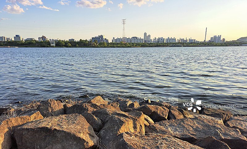 汉江周边的温暖春日图片素材
