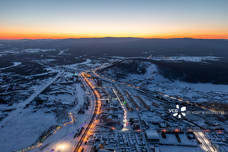 冬季北方城市夜景航拍图片素材