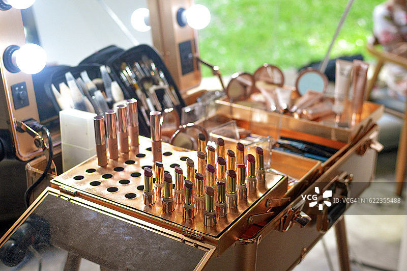 化妆师手提箱图片素材