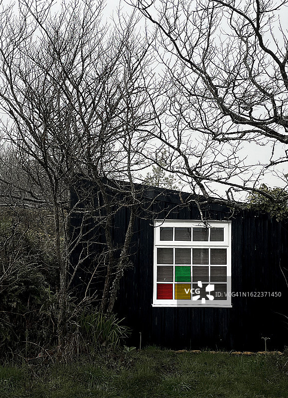 彩色玻璃窗图片素材